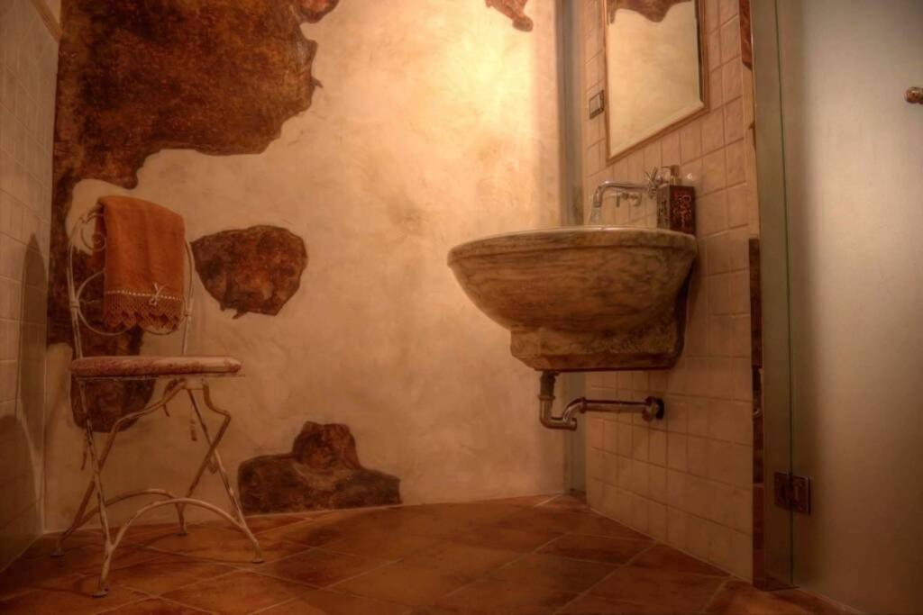 Santa Maria Ad Valetudinarium Lägenhet Abbadia San Salvator Exteriör bild